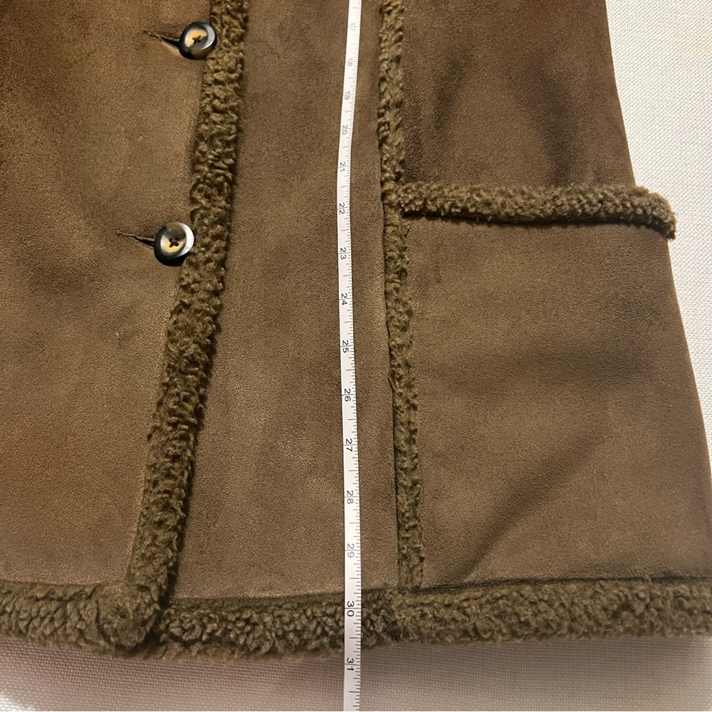 L.L.Bean Women’s Faux Suede Sherpa Chore Jacket — Medium - Picture 8 of 15